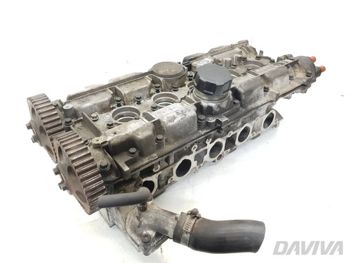 Volvo v70 engine head - volvo,
