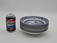 8 x Churchill Blue and White