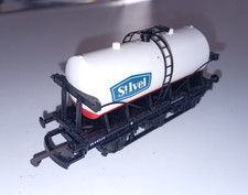 Lima BR St Ivel Milk 6 Wheel