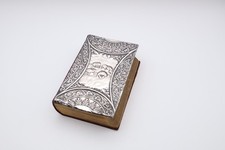 Antique Silver Mounted Common