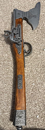 Medieval decorative flintlock - medieval,