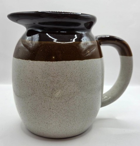 Vtg tone stoneware pitcher - vtg, 2-tone