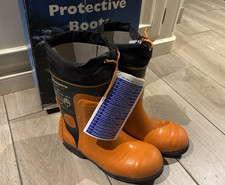 Husqvarna - Light 24 Chainsaw