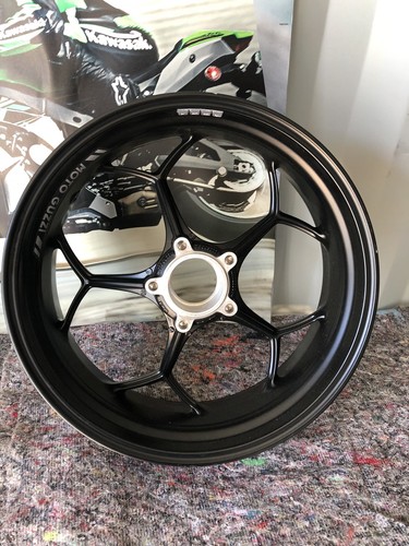 Moto guzzi v100 mandello rear - guzzi,