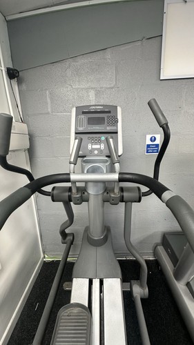 Life fitness summit - summit, trainer
