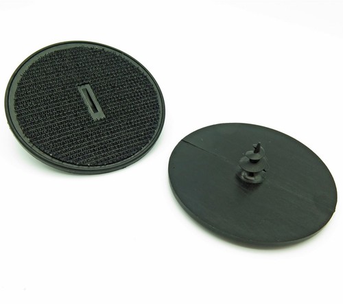Screw mounted floor mat - mounted,
