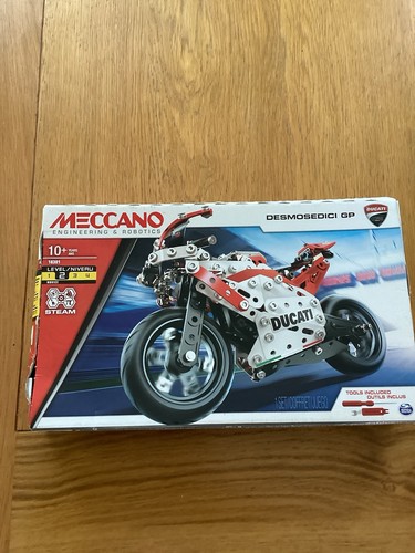 Ducati motogp meccanno model - meccanno,