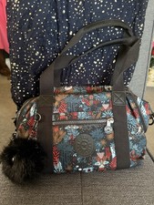 Kipling Art Mini With Set Of 3 Matching Pouches