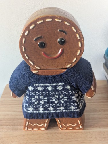 Vintage ceramic gingerbread - vintage,