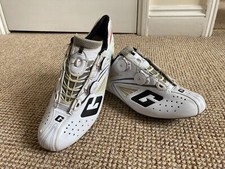 GAERNE Italian made carbon fibre cycling shoes. UK size 10. EU size 45