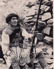 Original 1930s Photo North West frontier Tribesman fighter rifle Pakistan India 