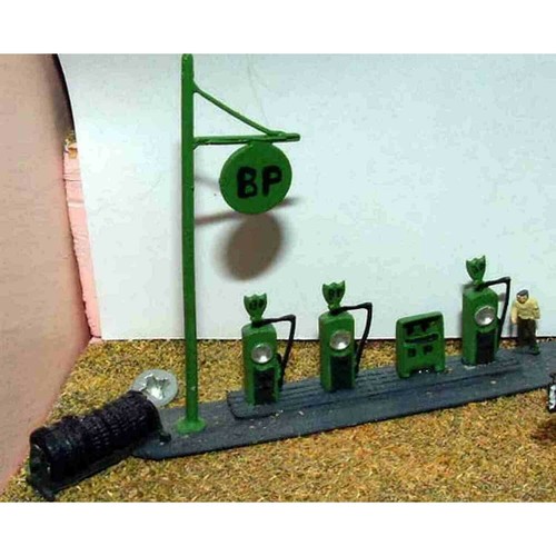 Garage forecourt scene - forecourt,