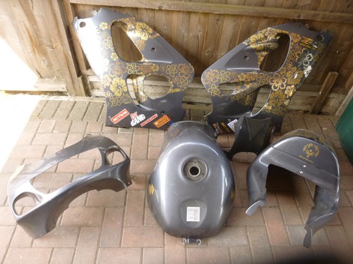Suzuki gsxr 600 750 srad - 600,