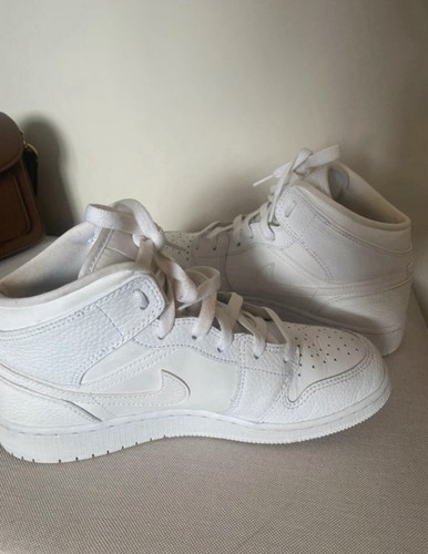 White jordan mid junior size - jordan, 1