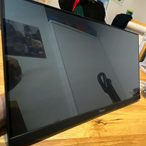 Iiyama prolite t2252msc 5in - iiyama, 21.5in