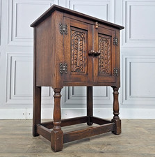 Vintage Jaycee Carved Oak Pot Cupboard Bedside Cabinet Table – Jacobean Style