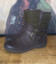 UGG Simmens Boots Womens 9