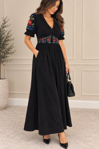 Bnwt black embroidered cotton - embroidered,