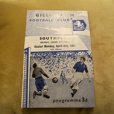 1961 GILLINGHAM V SOUTHPORT