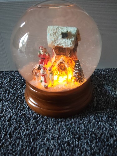 Light snow globe musical - globe,