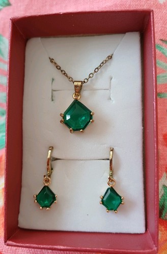 Art deco style green glass - deco,