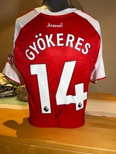 Viktor Gyokeres Hand Signed