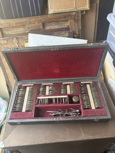 Antique opticians trial - trial, lens