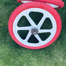 Skyway Mag  Wheel set  White