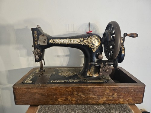 Singer vintage 28k hand - singer,