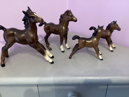 Four beswick horse - four, ,beswick