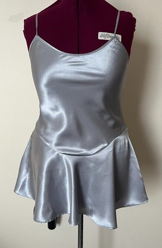 Vintage 2000s victoria - vintage,