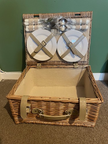 Willow picnic basket with - willow,