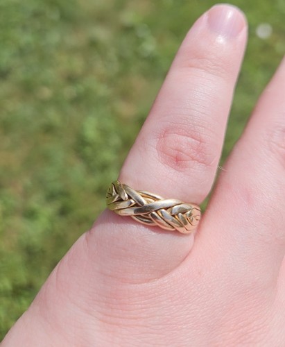 10k yellow gold band - gold,
