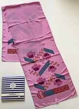 A Brand New Pink Vintage 100% Silk Ladies Scarf By Roger And Gallet