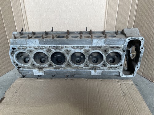 Jaguar cylinder head fits e - head,