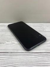 Apple iPhone 11 - 64 GB -