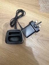 Nokia -DT-8 Desk Stand for Nokia 8800 , with charger and fully functioning. 