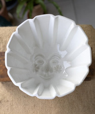 Vintage Man's Face ICTC London, Jelly or Mousse Mould White Ceramic - 1L