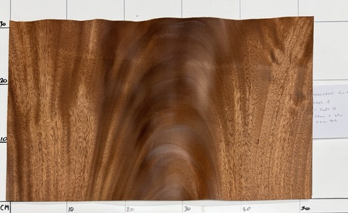 Mahogany swirl real wood - mahogany,