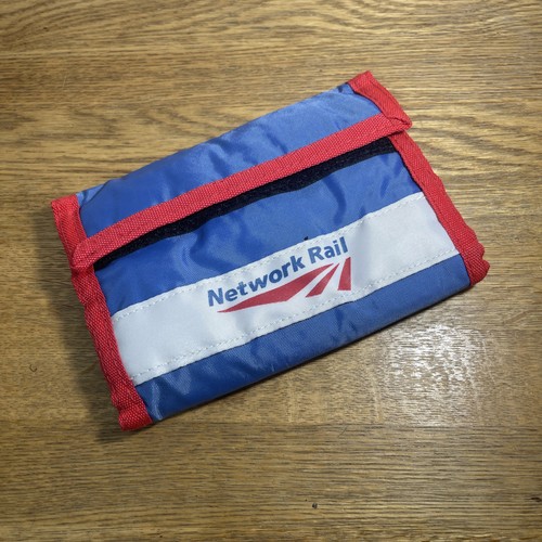 Network rail men - rail, canvas
