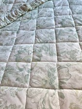 SHERIDAN LUXURY BEDSPREAD, GREEN COLOR, SINGLE SIZE( suitable for double) New