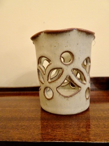 Presingoll pottery pierced - presingoll,