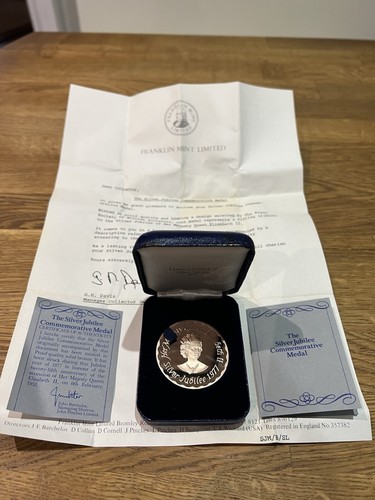 Queen elizabeth silver - queen, ii