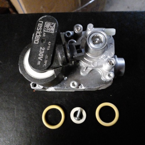 Ideal 177544 new gas valve - 177544,