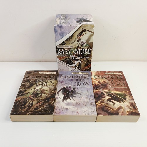 Salvatore hunter s - hunter's, blades