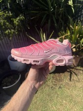 Air max TN ATL size 9USW