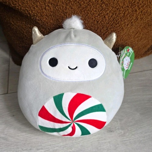 Squishmallows nissa christmas - nissa,