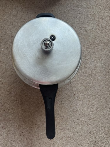 Vintage prestige pressure - vintage,
