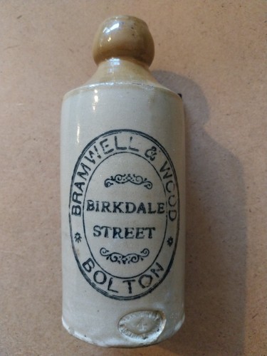 Ginger beer bottle bradwell - bottle.,