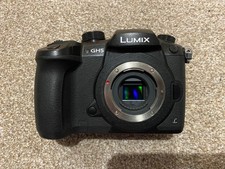 Panasonic LUMIX GH5 Mirrorless